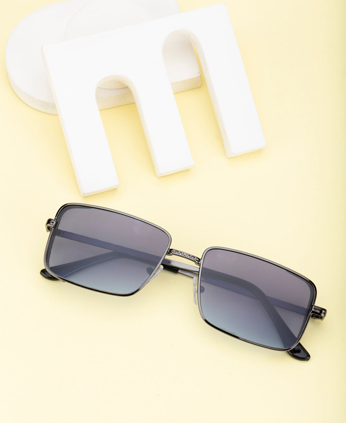 Clark N Palmer Gunmetal Rectangular Sunglasses – Cool Grey Lens